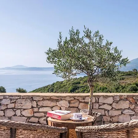 Zoi Holiday home