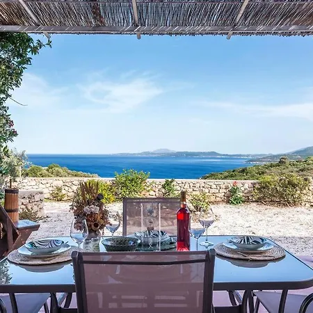 Holiday home Zoi *